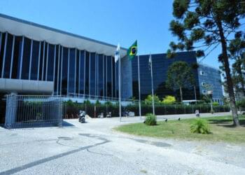 Concurso Seduc Contagem MG: Salário de até R$ 6.206,35!