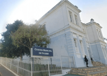 Concurso Câmara de Itajubá MG: Salários chegam a R$ 8.216,59!