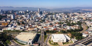 Concurso SMS Betim: 1.341 vagas e salários de até R$ 8 mil