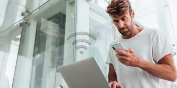 WI-FI GRATUITO! Saiba como achar redes abertas na hora do sufoco.