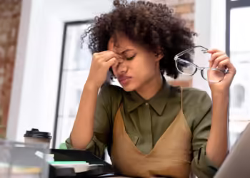Saúde Mental : Quebrando o silêncio de um grito interno, nos ambientes de trabalho.