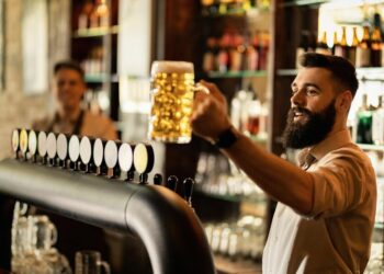 VAGAS DE ESTÁGIO NA AMBEV: Mega oportunidade para Jovens Talentos.