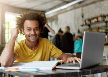 CURSO ONLINE certo! Dicas para ajudá-lo a encontrar o curso ideal para sua carreira