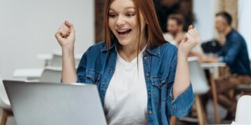 350 VAGAS de Graduação GRATUITAS a Distância: Saiba como se inscrever