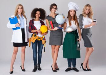 Lista de PROFISSÕES que oferecem bons salários e não exigem muitas horas de trabalho, confira
