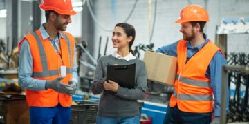 1.500 BOLSAS de estudo. SENAC e SENAI: prontas para transformar vidas.