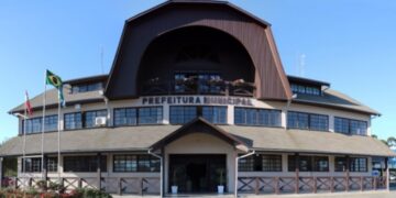 Prefeitura de Rio Negrinho abre processo seletivo; salários de até R$ 16 mil!