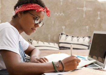 Confira mais de 1.200 Vagas em Cursos Online Gratuitos; Inscrições abertas!