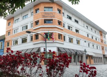 Câmara de Blumenau anuncia concurso para Contador