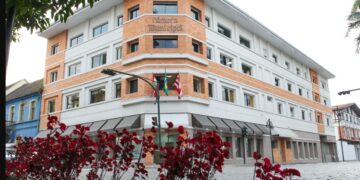 Câmara de Blumenau anuncia concurso para Contador