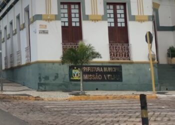 Missão Velha CE abre concurso com 162 vagas