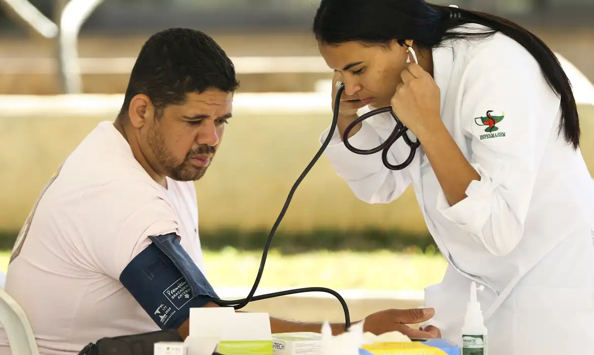 O Setor de Saúde e Bem-Estar é Outro Segmento Em Constante Expansão. Imagem: Agência Brasil.