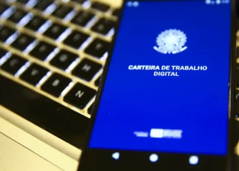 Espera-se Que a Tendência Positiva de Geração de Empregos Formais Se Mantenha Nos Próximos Meses e Anos. Imagem: Agência Brasil.