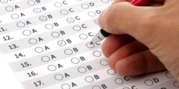 Concurso com diversos cargos na educação. Imagem: Freepik