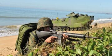 A jornada para se tornar um Fuzileiro Naval é exigente, mas extremamente gratificante. Imagem: Poder Naval