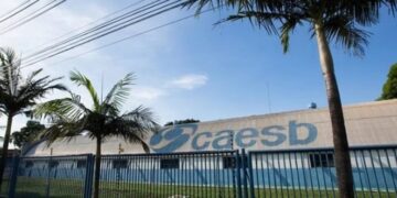 Companhia de Saneamento Ambiental do Distrito Federal (CAESB) - Imagem: MÉTROPOLE
