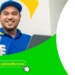 Profissional trabalhando na instalação de ar condicionado, com a plataforma Contrata+Brasil ao fundo.
