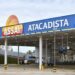 Fachada de uma unidade do Assaí Atacadista, rede de atacado com oportunidades de emprego