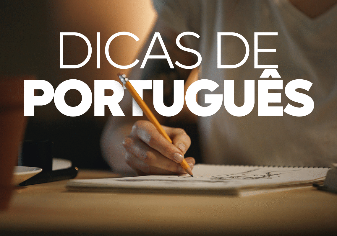 Imagem ilustrativa de dicas de português com um foco em escrita à mão, destacando um lápis e caderno de anotações.
