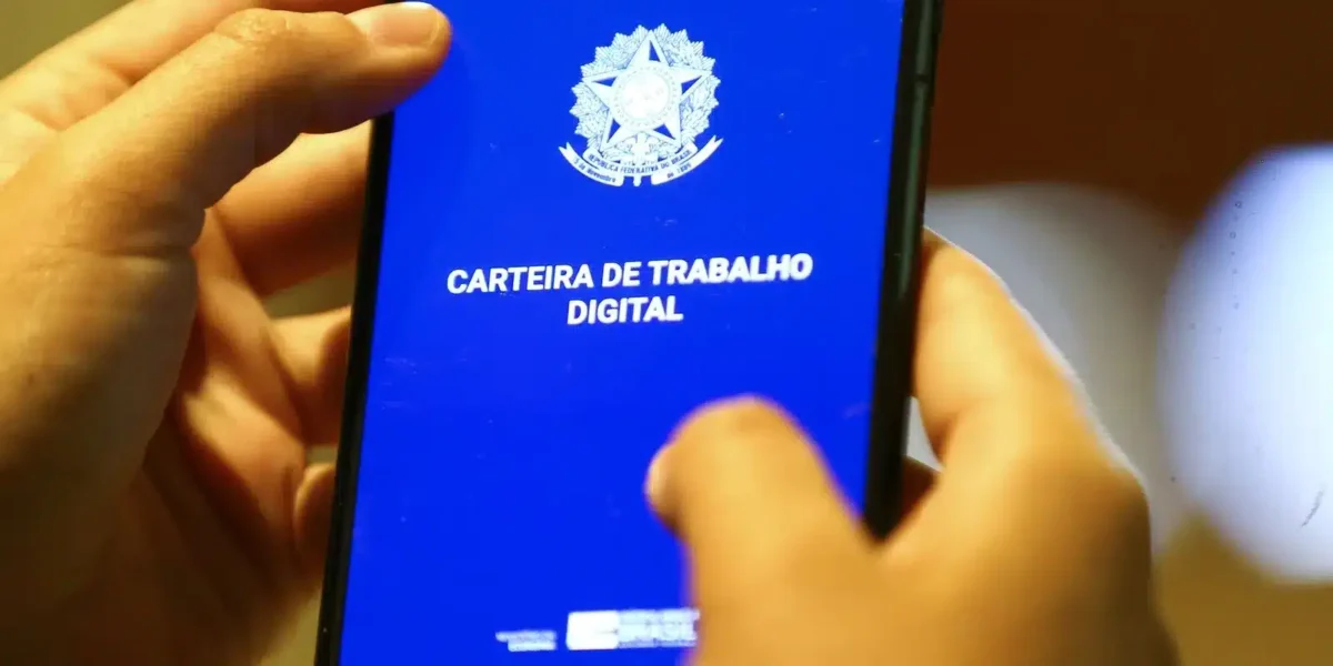 Consulta ao Abono Salarial pelo Aplicativo Carteira de Trabalho Digital Aplicativo Carteira de Trabalho Digital, usado para consultar o direito ao abono salarial.