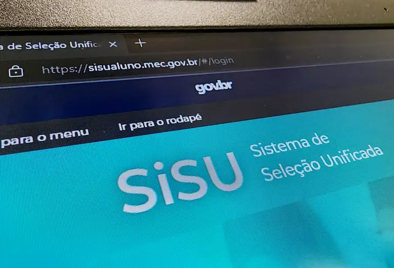 Portal do SiSU: Sistema de Seleção Unificada 2026 Tela de computador exibindo o site oficial do SiSU, Sistema de Seleção Unificada 2026