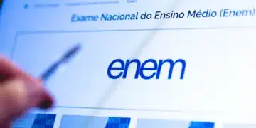 Tela mostrando o logo do Enem, representando a divulgação dos resultados do Exame Nacional do Ensino Médio.