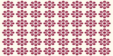 Teste visual com flores estilizadas repetidas em tom marsala sobre fundo creme.