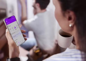 Captura de tela do aplicativo Nubank mostrando informações sobre limite de crédito do cartão.