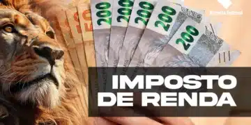 Leão próximo a mão segurando várias notas de real com destaque para cédulas de 200