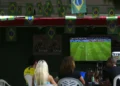 Saiba quais escolas e repartições podem liberar alunos e funcionários no horário do jogo do Brasil